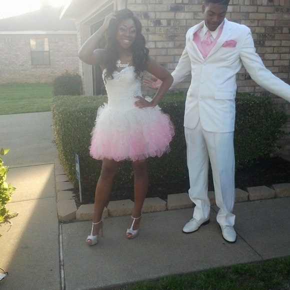 Prom dress - Picture 4 of 5